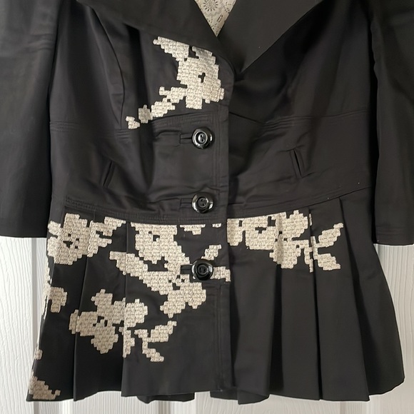 Elevenses from Anthropologie Suit Jacket 3/4 Sleeve Cropped Sleeve - Picture 2 of 5